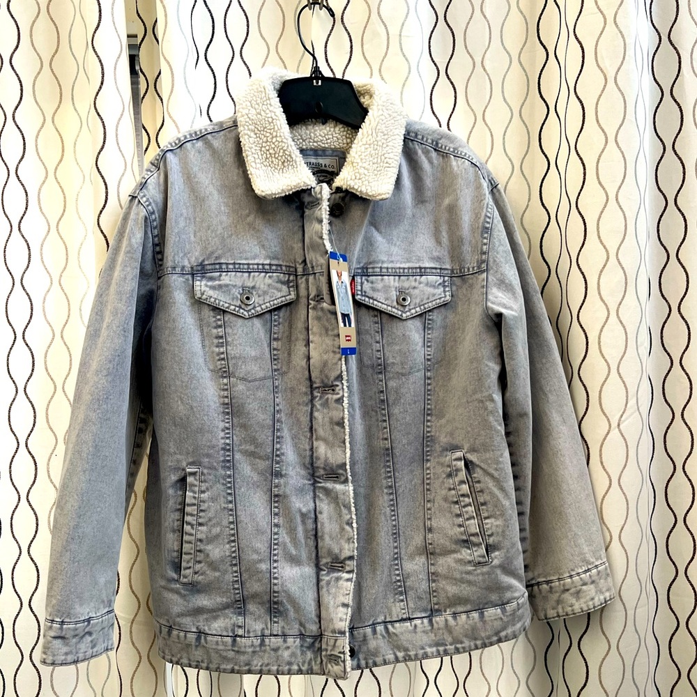 Levi’s Sherpa Lined Jean Trucker Jacket